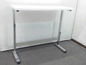 オカムラ ハイテーブル ホワイト W1200 D450 H1010 ランチルームテーブル カウンターテーブル 中古
