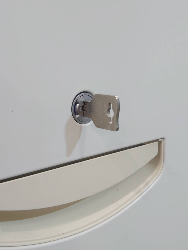 ラテラル書庫 3段 ホワイト 生興 スチール書庫 キャビネット W900 D400 H1110 RW4-310D 中古 - 画像 (6)