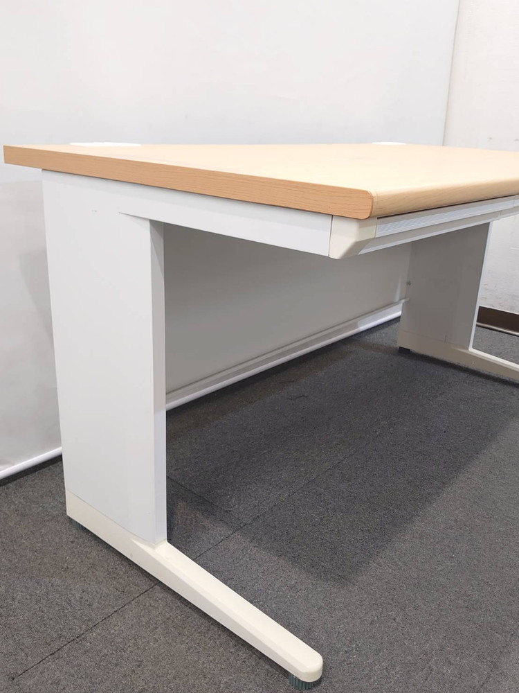 平机 オフィスデスク W1400 D700 H700 コードホール・引き出し付き 中古 - 画像 (4)