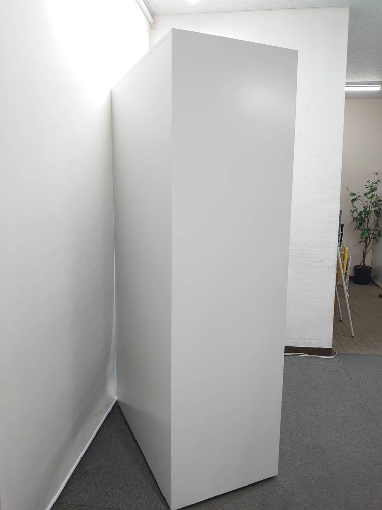 6人用ロッカー 鍵付き スチールロッカー ホワイト W900 H1790 豊國工業 TLK-S6 中古 - 画像 (9)