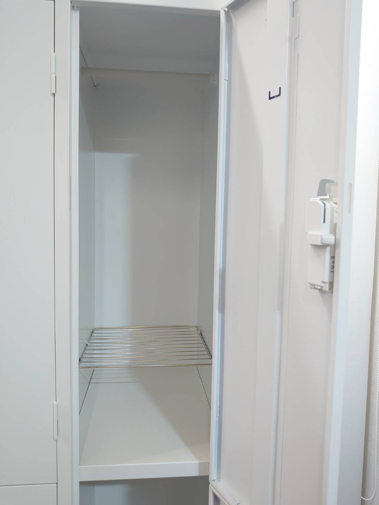 6人用ロッカー W900 H1790 生興 AKL-W6 鍵付きロッカー スチールロッカー ロッカー 中古 - 画像 (5)