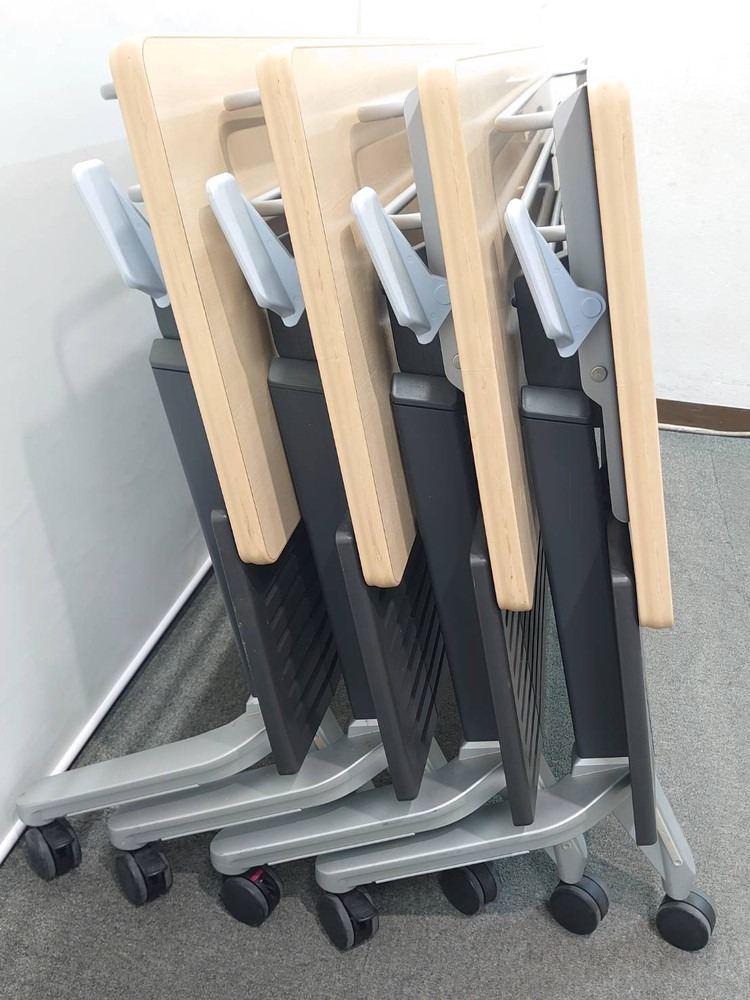 会議テーブル 折りたたみ キャスター付き 幕板付き コクヨ KTP-625 W1500 4台セット 中古 - 画像 (10)