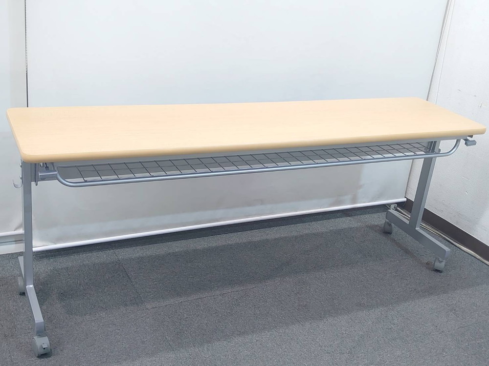 スタックテーブル 会議テーブル 折りたたみ キャスター付き W1800 D450 H700 木目ナチュラル 中古 - 画像 (2)