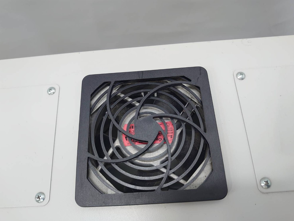 【送料無料 東京地区限定】 サーバーラック サンワサプライ 19インチ 機器収納庫 キャビネット 据置型 サーバーキャビネット システムラック 幅570mm×奥行き700mm×高さ580mm【中古オフィス家具】【中古】 - 画像 (14)