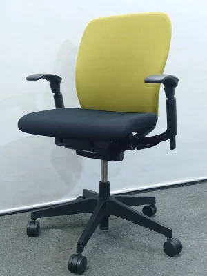 オフィスチェア イトーキ フルゴ デスクチェア キャスター付き ブラック 肘なし 中古