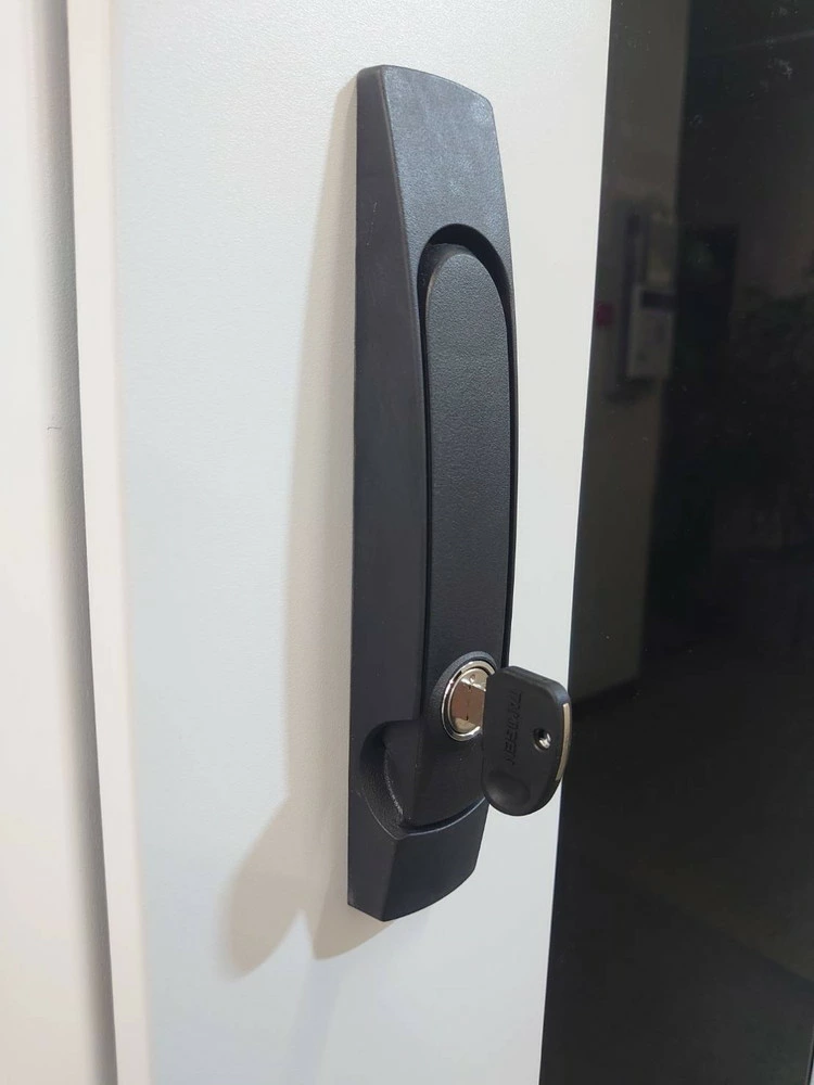 サーバーラック 19インチEIA規格 河村電器産業 ITN42-9020 W600×D900×H2100 ホワイトグレー 中古 - 画像 (5)