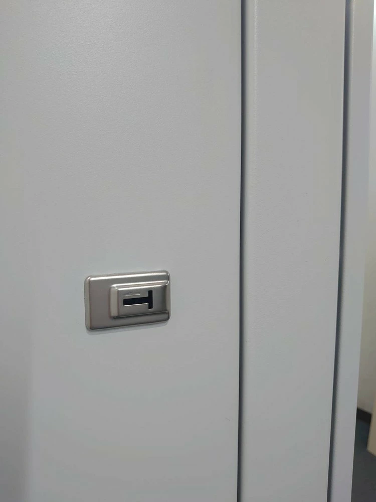 サーバーラック 19インチEIA規格 河村電器産業 ITN42-9020 W600×D900×H2100 ホワイトグレー 中古 - 画像 (12)