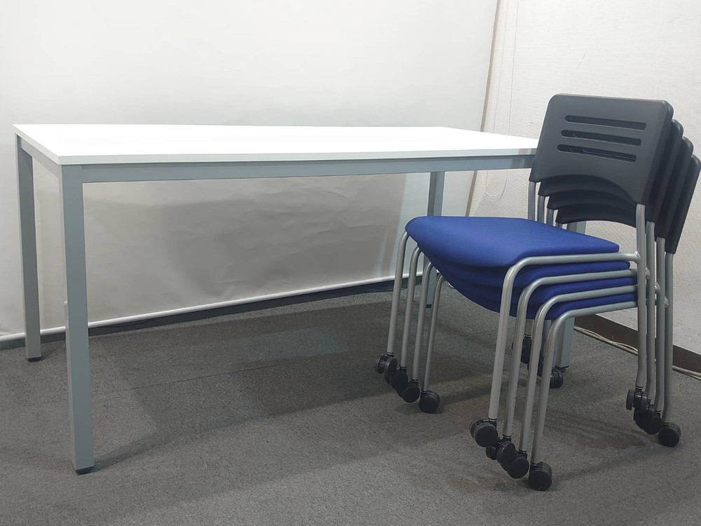 ミーティングセット 4人用 会議セット テーブル3色あり 会議チェア スタッキングチェア 中古 - 画像 (4)