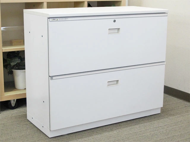 ラテラル書庫 2段 鍵付き イトーキ シンライン W900 ホワイト HTM-069AAS-W9 中古 - 画像 (2)