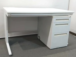 平机＋3段ワゴン デスクワゴンセット オフィスデスク ホワイト スチールデスク カギ付き ウチダ フィード 中古