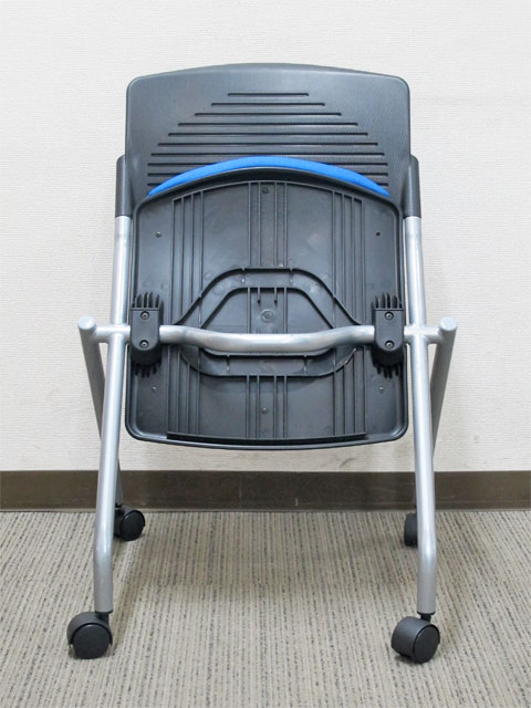 地域限定送料無料 会議チェア 11脚セット ミーティングチェア スタッキングチェア キャスター付き 中古 - 画像 (8)