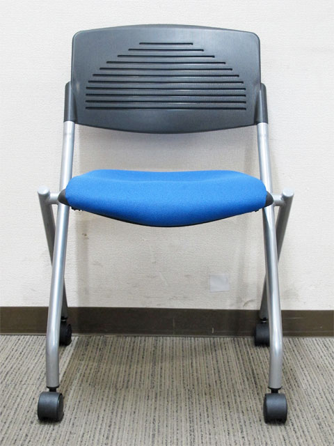 地域限定送料無料 会議チェア 11脚セット ミーティングチェア スタッキングチェア キャスター付き 中古 - 画像 (3)