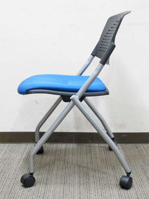 地域限定送料無料 会議チェア 11脚セット ミーティングチェア スタッキングチェア キャスター付き 中古 - 画像 (6)