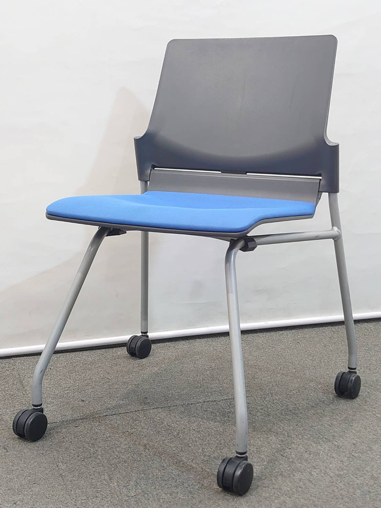 ミーティングセット 4人用 会議セット テーブル3色あり W1500 D750 会議チェア スタッキングチェア 中古 - 画像 (6)