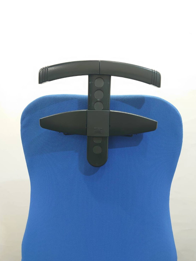 オフィスチェア キャスターチェア プラス ハンガー付き 肘無し ブルー ブラック 事務チェア 布張り 中古 - 画像 (6)