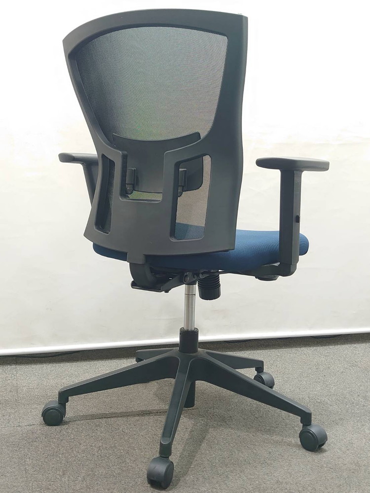 【店頭引き渡し限定】 オフィスチェア イトーキ メッシュチェア YL5モデル キャスターチェア 肘つき 中古 - 画像 (2)
