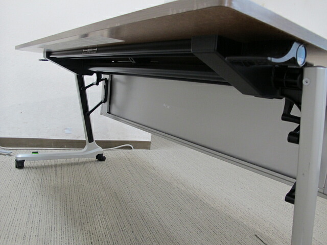 会議テーブル W1500 D600 イトーキ 折りたたみテーブル スタッキングテーブル 中古 - 画像 (4)