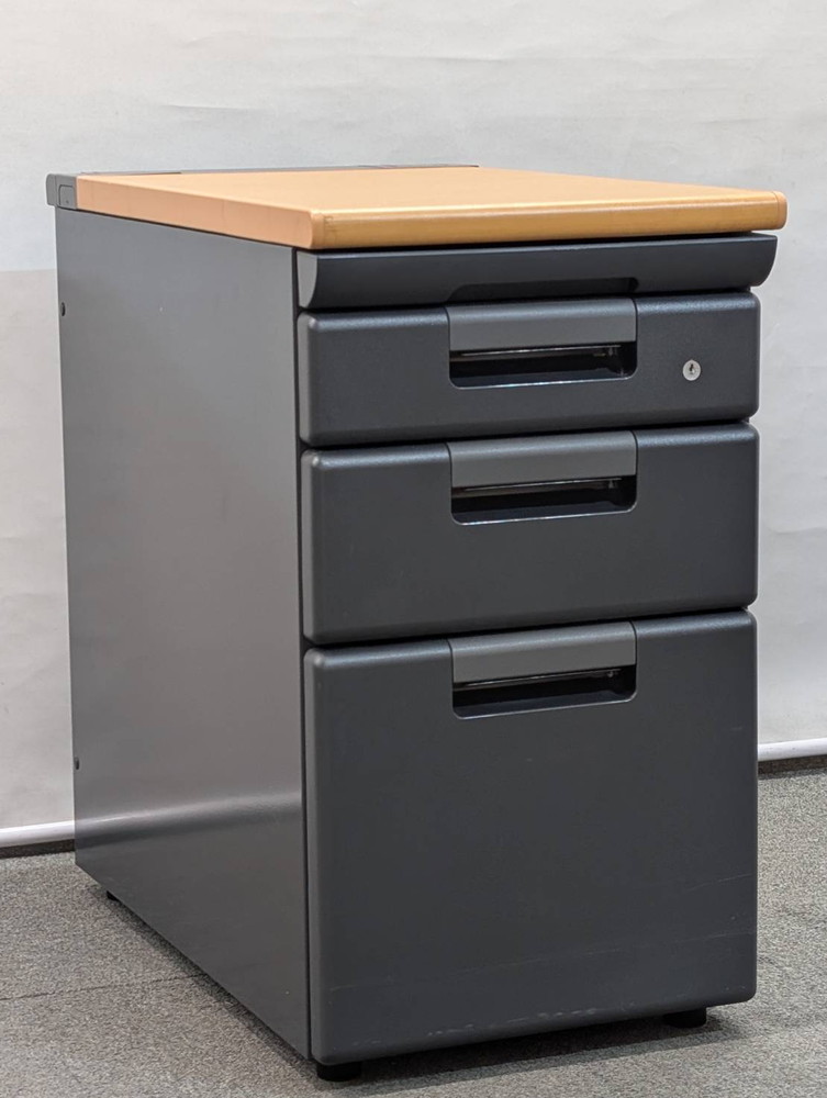 4段 脇机 袖机 ワゴン H700 プラス カギ付き キャスター付き ブラック 黒 サイドワゴン 中古 - 画像 (2)