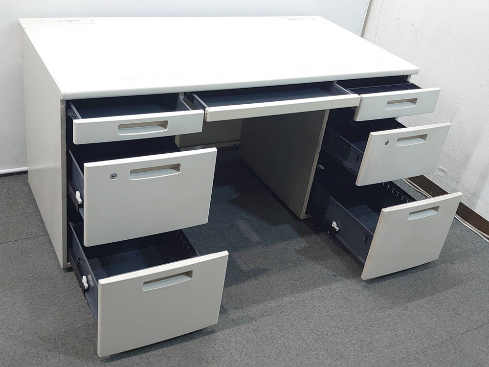 両袖机 コクヨ カギ付き W1400 D700 スチールデスク オフィスデスク グレー SDT-BSN147F1 中古 - 画像 (2)