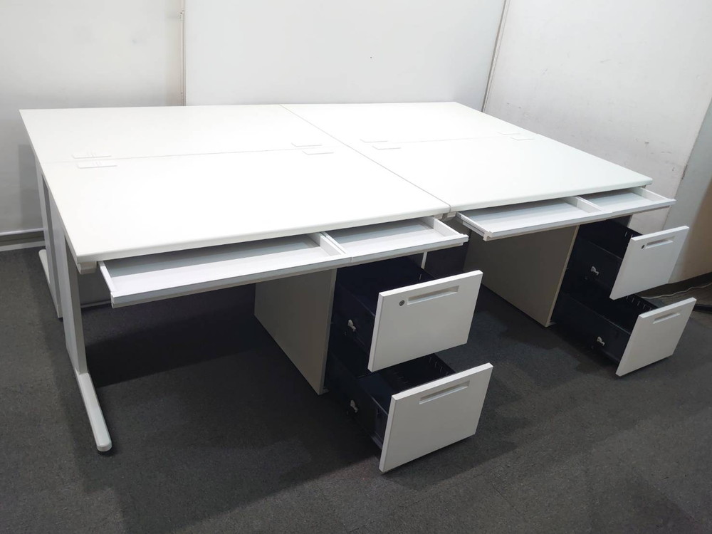 デスクセット 4人用セット 平机+2段ワゴン W1200 D700 オフィスデスク コクヨ iS カギ付き 中古 - 画像 (4)