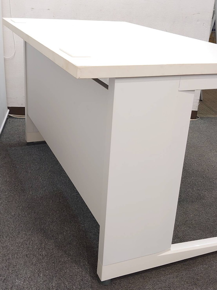 デスクセット 4人用セット 平机+2段ワゴン W1200 D700 オフィスデスク コクヨ iS カギ付き 中古 - 画像 (11)