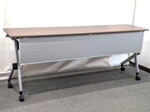 会議テーブル W1800 D450 イトーキ HX スタックテーブル 折りたたみテーブル キャスター付き 幕板付き中古