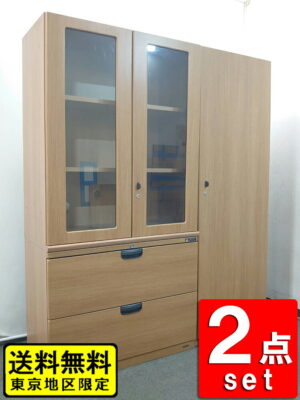 役員家具２点セット オカムラ ガラス書庫 ワードローブ 木製 役員家具 カギ付き 両開き書庫 中古