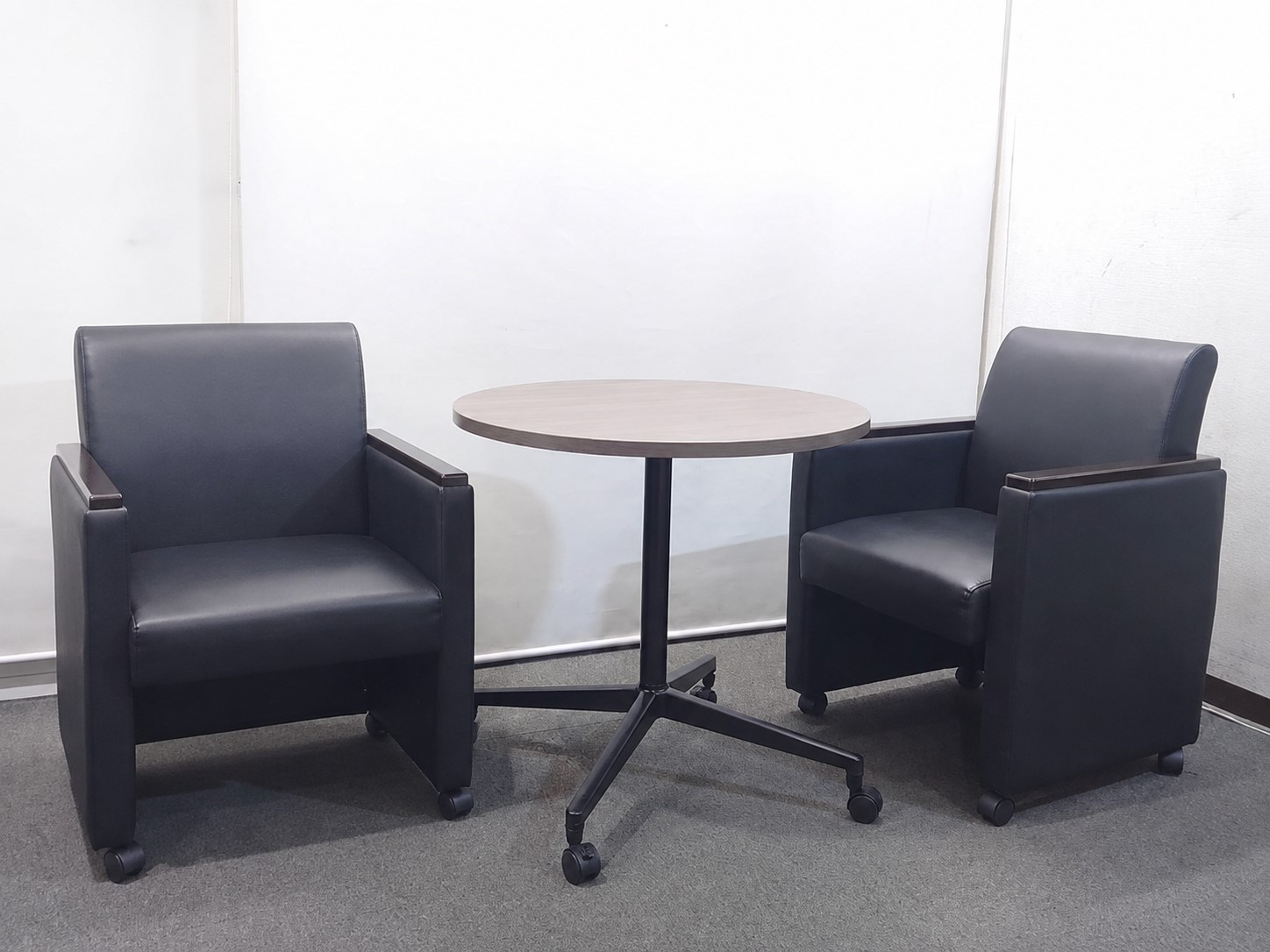 応接セット 3点セット カフェテーブルセット ミーティングセット 会議セット コクヨ ジュート 中古 - 画像 (2)