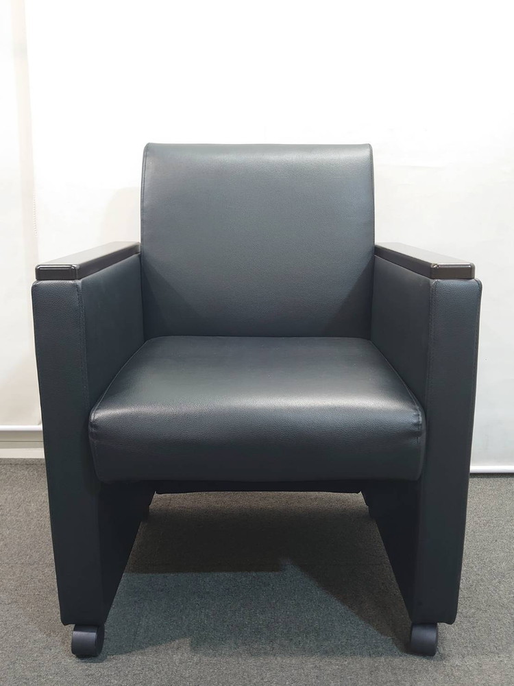 応接セット 3点セット カフェテーブルセット ミーティングセット 会議セット コクヨ ジュート 中古 - 画像 (7)