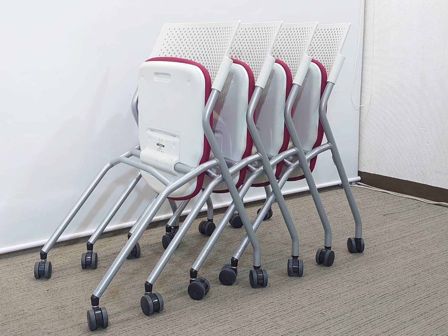 会議テーブルセット 4人用 イトーキ ウチダ W1500 会議チェア4脚 中古 - 画像 (17)