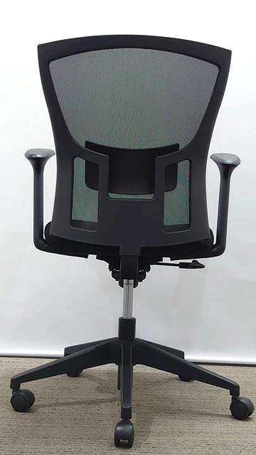 オフィスチェア メッシュ 肘付き イトーキ YL5モデル ブラック 中古 - 画像 (4)