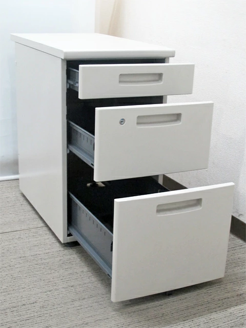 脇机 3段 カギ付き コクヨ ピクサ2 W395×D700×H700 ホワイト 中古 - 画像 (5)