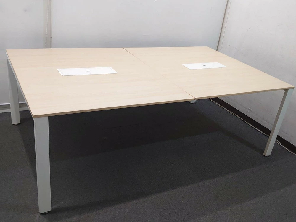 フリーアドレスデスク W2100 D1200 H700 ミーティングテーブル 木目ナチュラル 中古 オフィス家具 - 画像 (4)
